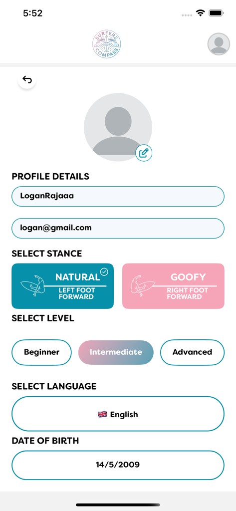 User profile setup screen in the SurfersCompass app featuring surf stance selection and experience level options