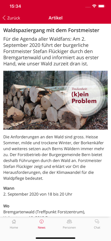 Ein Nachrichtenartikel in der BGnet-App über einen Waldspaziergang mit dem Förster, mit einem Foto von Holzstapeln