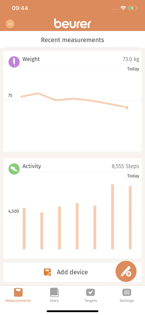 beurer HealthManager - beurer HealthManager app displaying weight and activity tracking charts