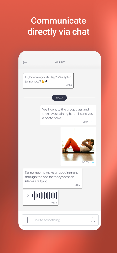 Interfaccia di chat in-app per la comunicazione diretta con un professionista del fitness su Harbiz.