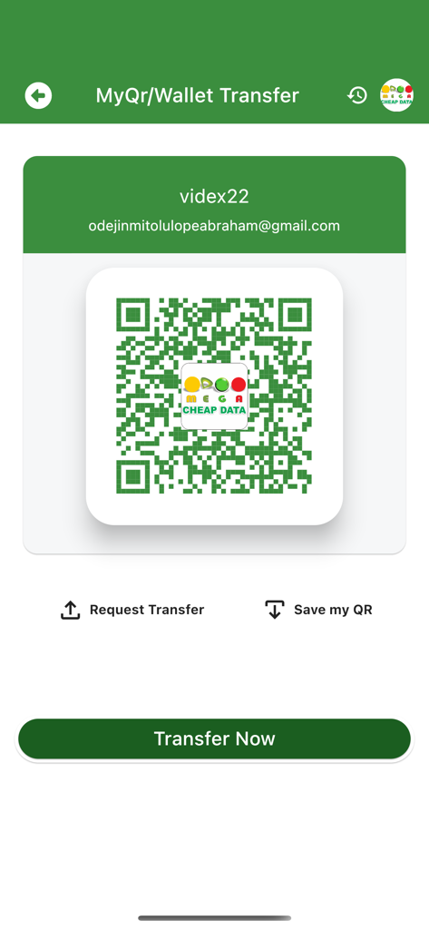 Pantalla de transferencia de billetera que muestra un código QR de usuario para pagos digitales en la aplicación MEGA Datos Baratos