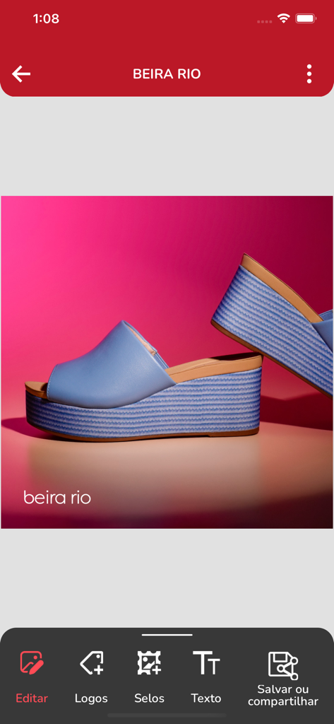 Beira Rio - Poste Fácil - Beira Rio Poste Facil app editing screen with a photo of blue wedge shoes and social media marketing tools