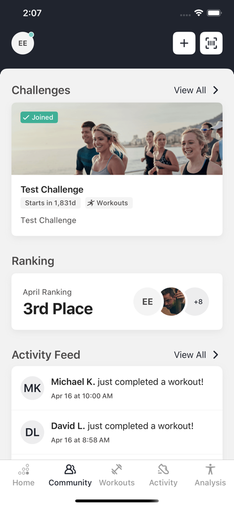 Jims Coaching - Mobile App-Oberfläche, die Fitness-Challenges, eine Ranglisten-Rangliste und einen Community-Aktivitätsfeed anzeigt.