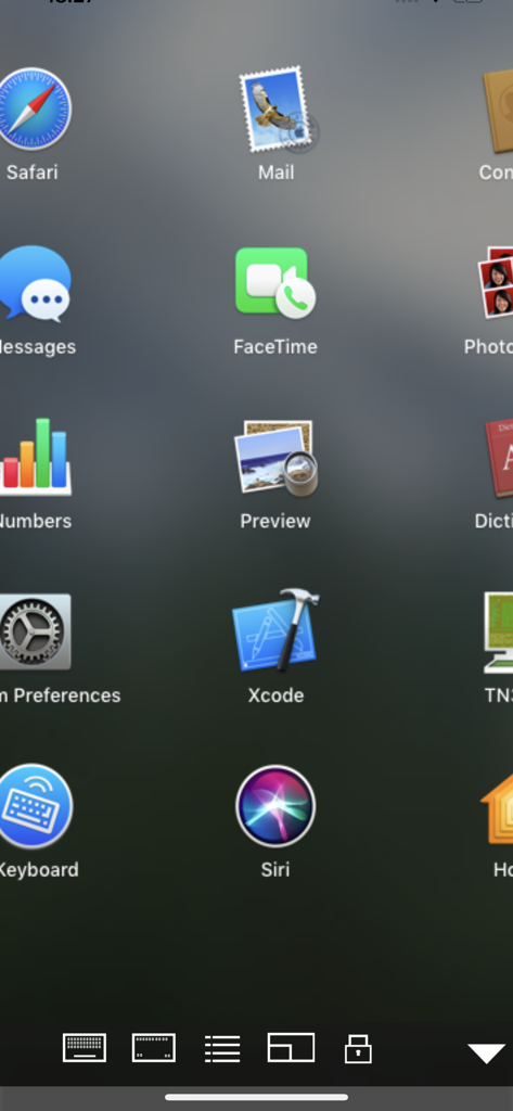 La aplicación Mocha VNC muestra un escritorio remoto de macOS con varios iconos de aplicaciones y una barra de herramientas de control especializada en la parte inferior.
