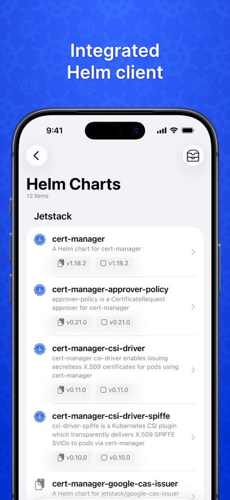 Nautik for Kubernetes - Interfaz de la aplicación Nautik para Kubernetes que muestra el cliente Helm integrado y una lista de charts de Jetstack.