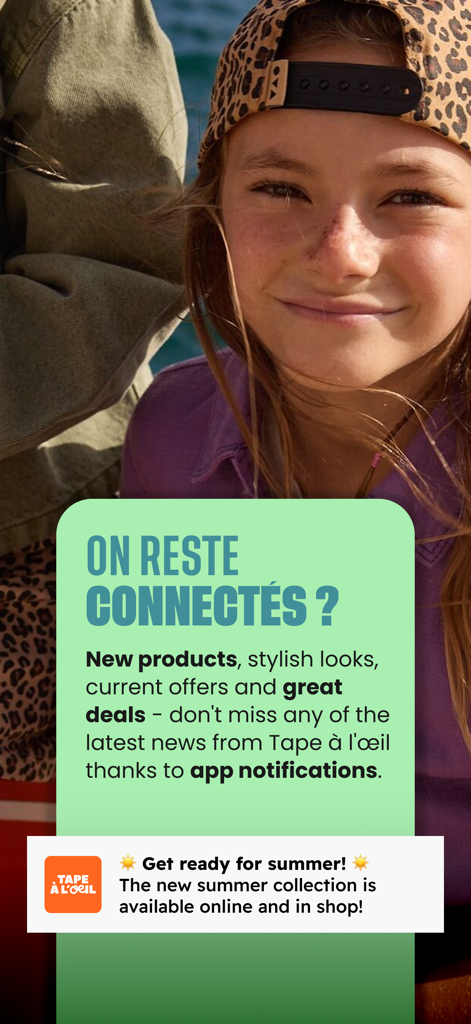 Promotional screen for the Tape a l'oeil kids clothing app highlighting app notifications and the new summer collection