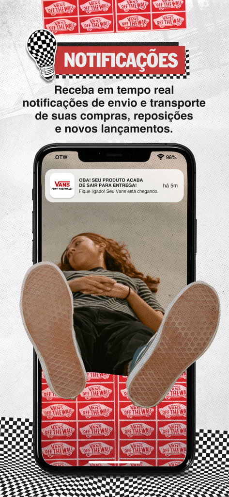 Vans - Schermata delle notifiche dell'app Vans che mostra avvisi di spedizione in tempo reale e lanci di nuovi prodotti
