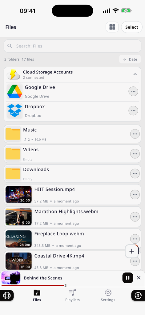 xDL - Cloud Files Downloader - Pantalla de gestión de archivos en la aplicación xDL mostrando cuentas en la nube y contenido multimedia descargado