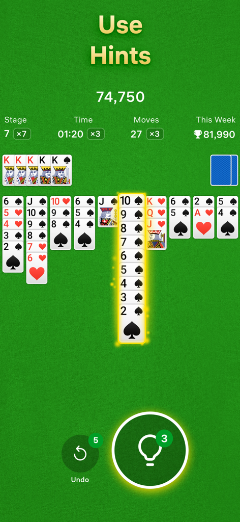 Spider Solitaire – Card Games - Un jeu de Spider Solitaire en cours montrant une séquence de cartes mise en évidence pour un indice sur fond vert classique.
