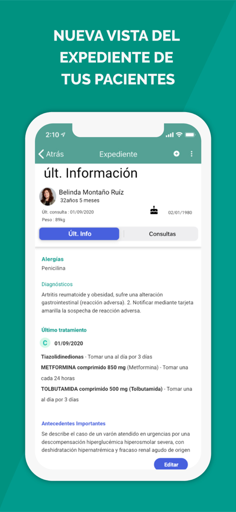 Una pantalla móvil que muestra un expediente médico detallado del paciente con diagnóstico e historial de tratamiento en español