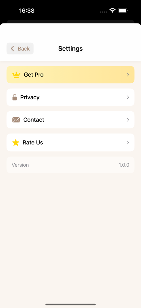 Le menu des paramètres de l'application IA Collection d'Œufs d'Oiseaux proposant des options pour Obtenir la version Pro, Confidentialité, Contact et Évaluer l'application.