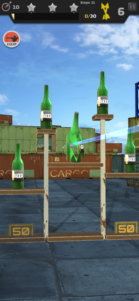 Arrow Master: Archery Game - Jugabilidad de tiro con arco donde un jugador dispara a botellas verdes en Arrow Master Archery Game.