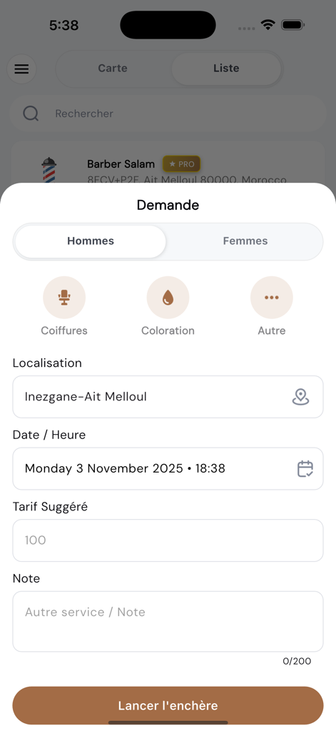 Yada Coiffure mobile app interface showing a home service booking request form with location and time selection.