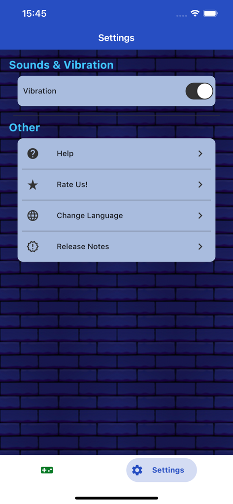 Gaming Room: Classic Games - Menu delle impostazioni di Gaming Room Classic Games che mostra l'interruttore della vibrazione e altre opzioni come aiuto e selezione della lingua.