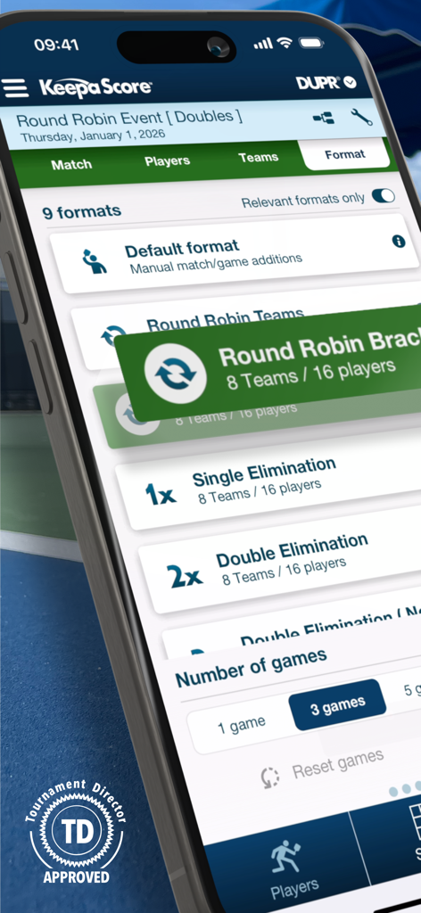 KeepaScore Pickleball Brackets - Tournament format selection screen in the KeepaScore app showing Round Robin and Elimination bracket options