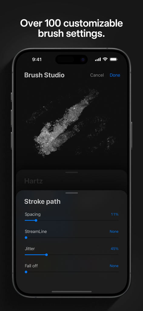 Interface de Procreate Pocket Brush Studio sur iPhone affichant les paramètres de personnalisation des traits de pinceau, tels que l'espacement et la variation, en mode sombre.