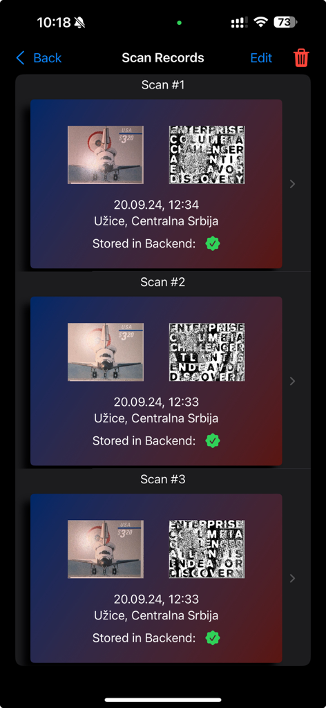 Digital Stamp Decoder - Una lista de registros de escaneo en la aplicación Decodificador Digital de Sellos que muestra sellos Shuttle del USPS decodificados con marcas de tiempo y datos de ubicación