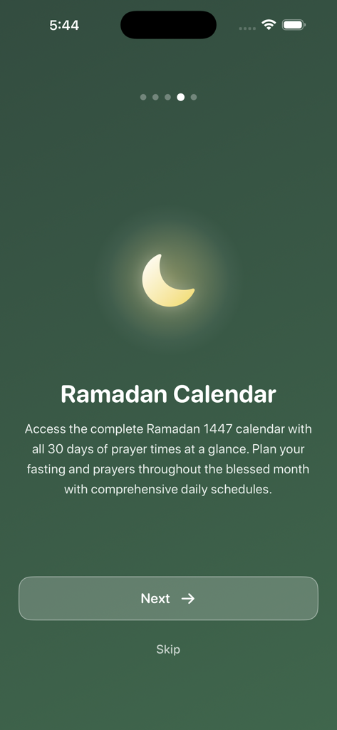 Ramadan 2026 Calendar - Una pantalla de incorporación móvil para la aplicación Calendario Ramadán 2026 que presenta un icono de luna creciente brillante y un resumen de las funciones del horario de ayuno y oración