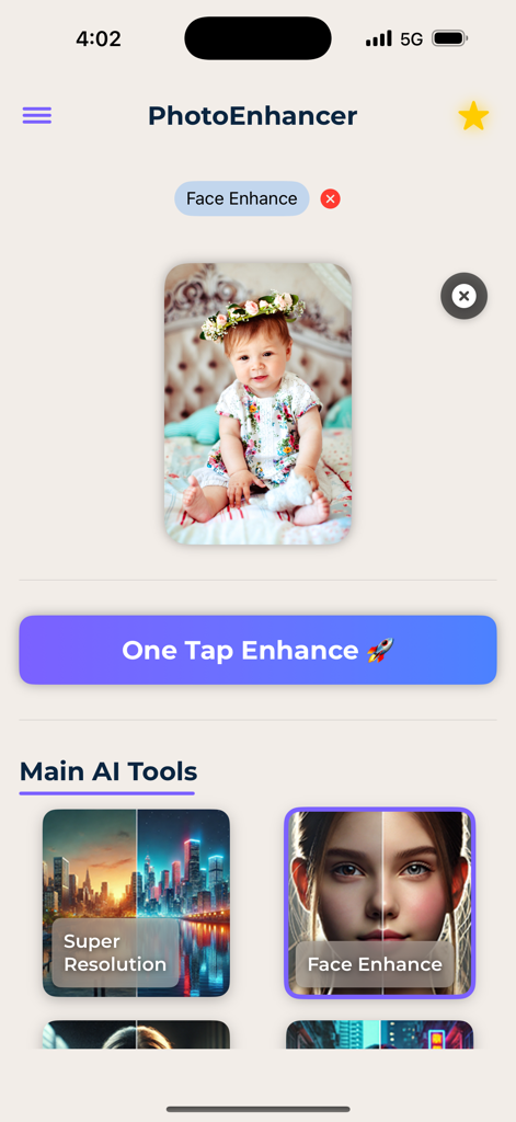 AI画像エンハンサーアプリのインターフェース。顔の復元とワンタップエンハンスメント機能が表示されています。