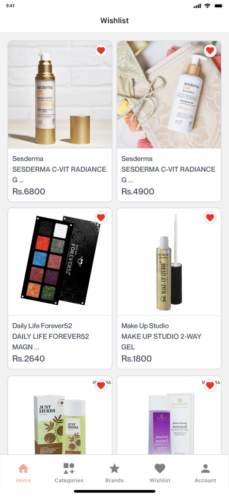 MISHISA - Écran de liste de souhaits de l'application mobile Mishisa affichant des produits internationaux de soins de la peau et de maquillage avec les prix