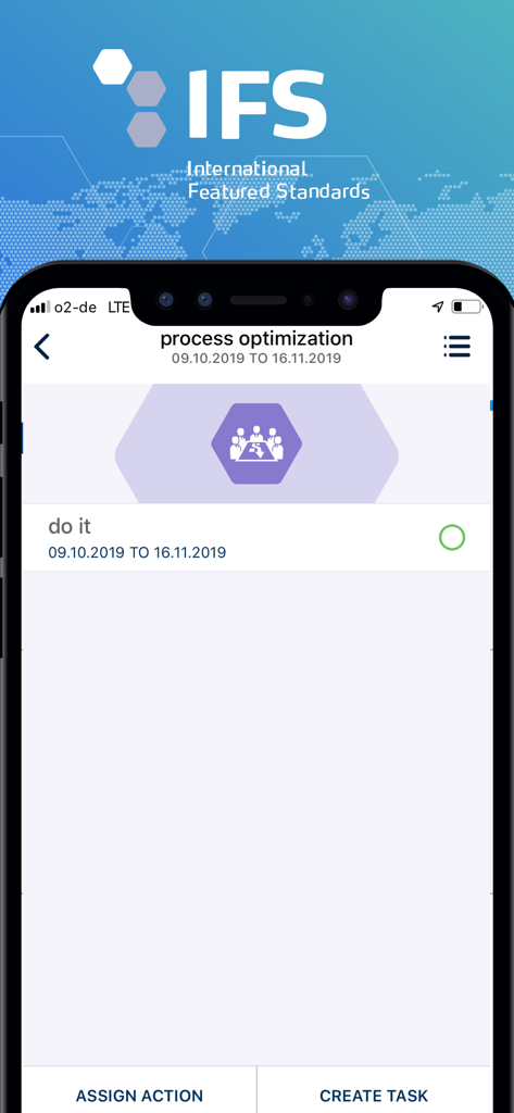 Interfaz de la aplicación IFS Audit Manager que muestra la gestión de tareas de optimización de procesos con opciones para asignar acciones y crear tareas.