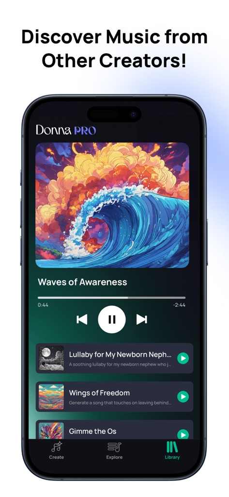 Um smartphone mostrando a interface do aplicativo Donna AI para descobrir e reproduzir músicas criadas por outros usuários.
