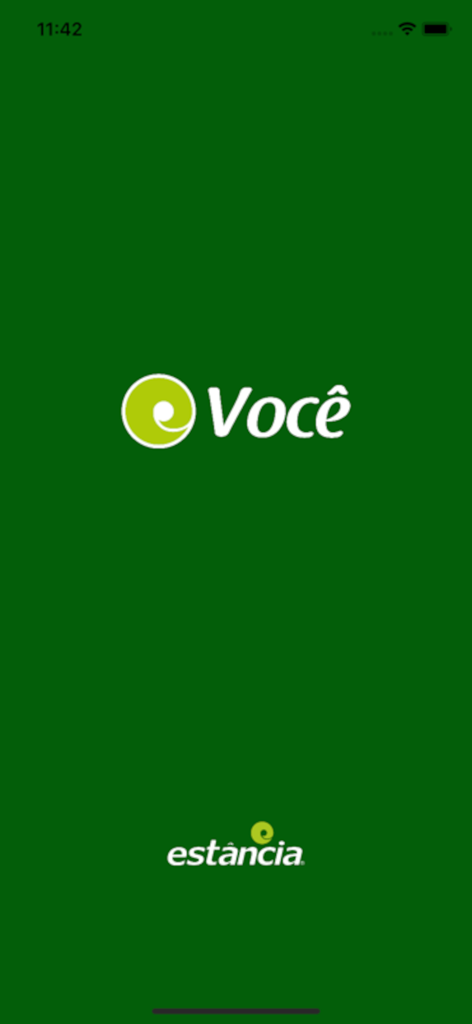 e-Voce app splash screen with Estancia Supermercados logo on a green background