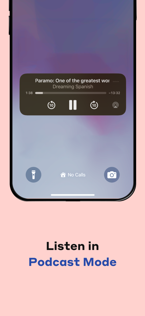 Aplicativo de aprendizado de idiomas Dreaming mostrando o modo podcast na tela de bloqueio de um smartphone.