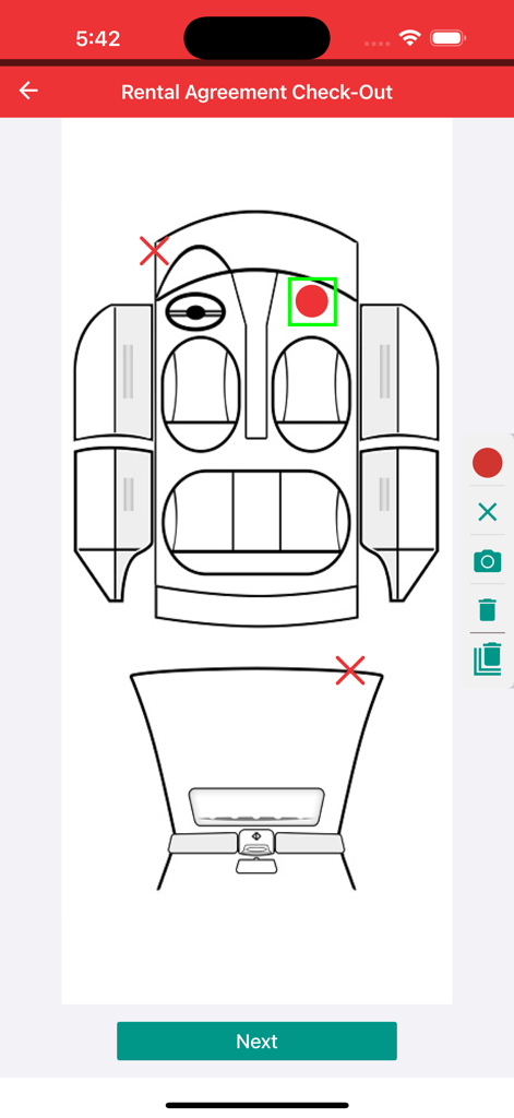 Interfaz de la aplicación móvil que muestra un esquema del interior de un vehículo para marcar daños durante el pago del alquiler.