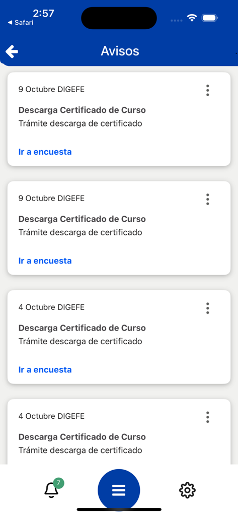 gub.uy - Screenshot of the gub.uy app showing a list of digital government notifications and certificate download options.