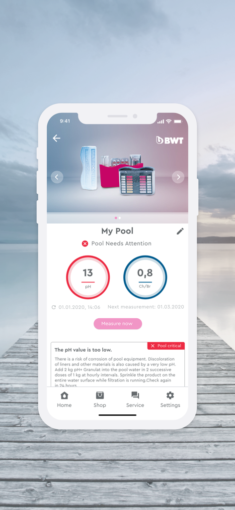 BWT Best Water Home - Pantalla de la app BWT Best Water Home que muestra la monitorización en tiempo real de la calidad del agua de la piscina y alertas de mantenimiento.