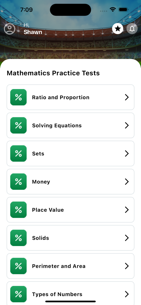 EduHub studySmart - Un elenco di categorie di test di pratica di matematica nell'app EduHub studySmart, inclusi rapporto, equazioni e perimetro.