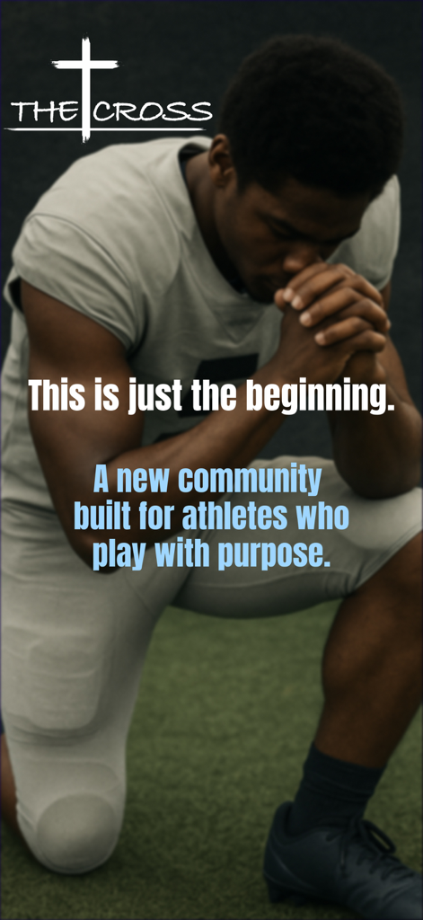 경기장에서 무릎을 꿇고 기도하는 축구 유니폼을 입은 운동선수의 모습과 함께 '이것은 시작일 뿐'이라는 텍스트