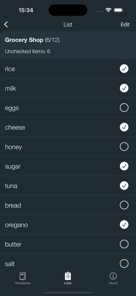 Una lista de compras digital en la pantalla de un móvil que muestra artículos como leche y huevos con casillas de verificación.