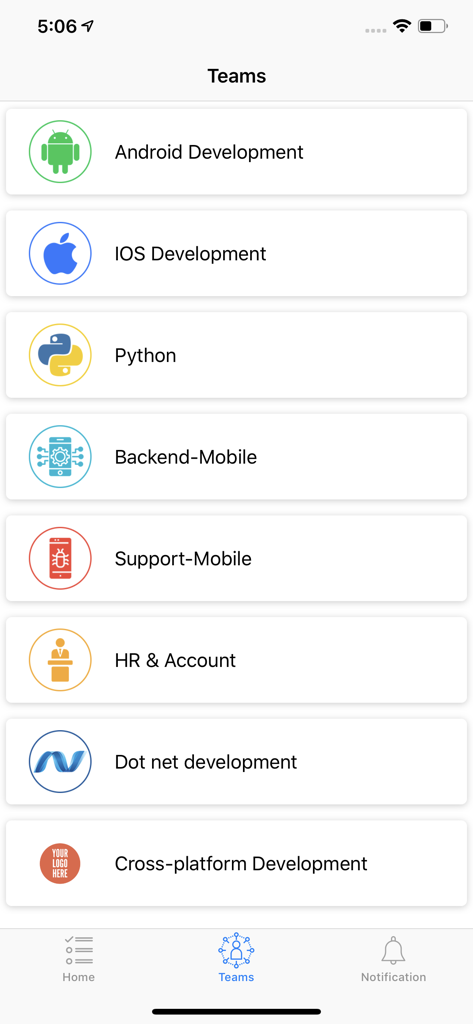 Una pantalla de aplicación móvil que muestra una lista de departamentos de la empresa, incluyendo Desarrollo Android, Desarrollo iOS y RRHH
