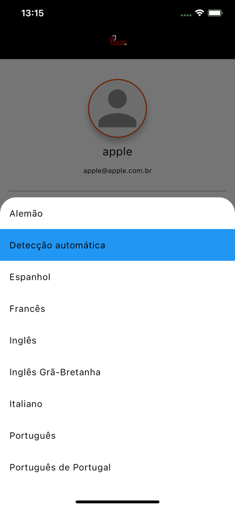 User profile screen in the Cine Net TV app with an open language selection menu featuring options like Portuguese and English.