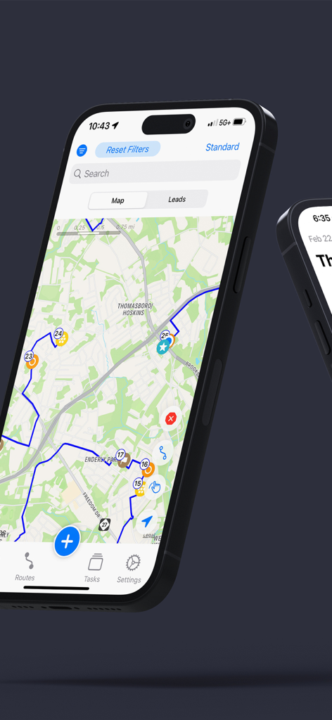 App mobile Knock It Pro che mostra una mappa con contatti e un percorso pianificato