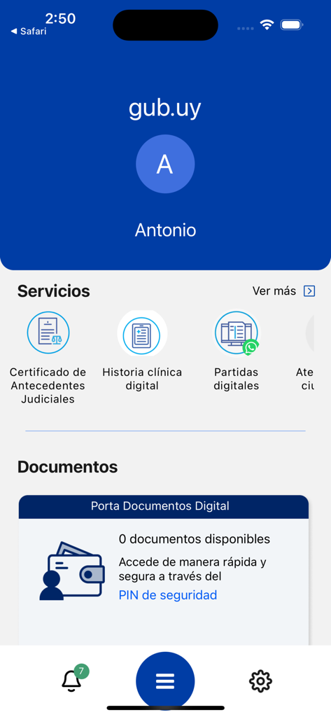 gub.uy - User profile on gub.uy app showing digital government services and document storage sections