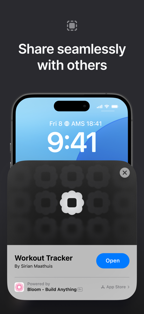 Tela do celular mostrando um aplicativo rastreador de treino criado com Bloom AI sendo compartilhado através de um popup nativo do iOS.