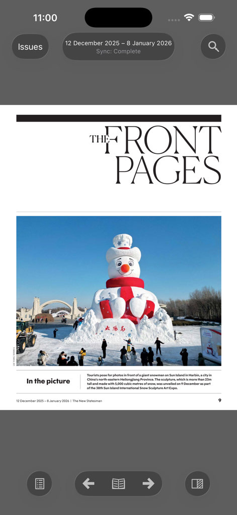 New Statesman & Archive - 중국 하얼빈의 거대한 눈사람 사진이 있는 프론트 페이지 섹션을 표시하는 New Statesman 앱의 스크린샷