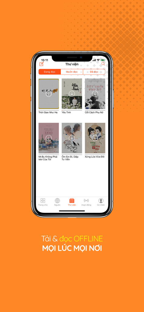 Tea Book app library interface displaying Vietnamese book covers with an offline reading download feature.