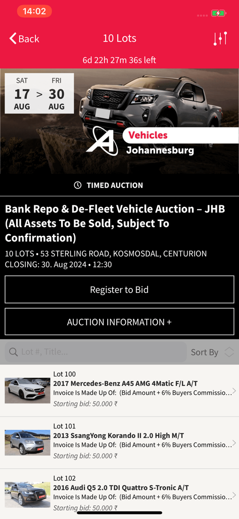 Interfaccia dell'app mobile Aucorlive che mostra un elenco di lotti d'asta di veicoli con opzioni di registrazione