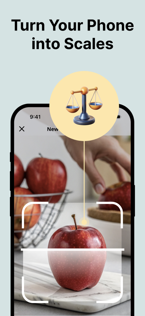 Un iPhone che utilizza un'app di bilancia AI per scansionare e stimare il peso di una mela rossa.