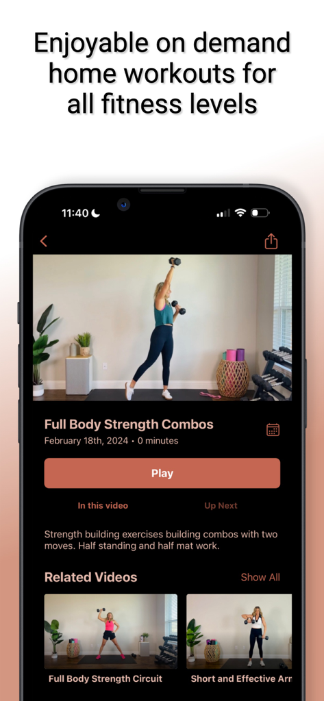 Fitness Momness - Interfaz de la aplicación móvil Fitness Momness que muestra un video de entrenamiento de fuerza de cuerpo completo