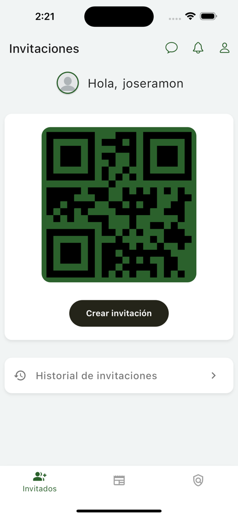 Pantalla de la App Valle Escondido que muestra un código QR verde para el acceso de visitantes con una opción para crear una nueva invitación.