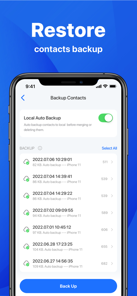 Interfaz de la aplicación Phone Cleaner mostrando la función de copia de seguridad y restauración de contactos con una lista de copias de seguridad históricas