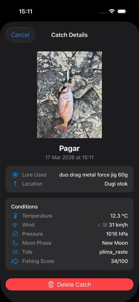 Tisch Fishing - Tisch Fishing App Bildschirm, der Fangdetails für einen Pagar-Fisch zeigt, einschließlich verwendeter Köder, Ort und Umgebungsbedingungen