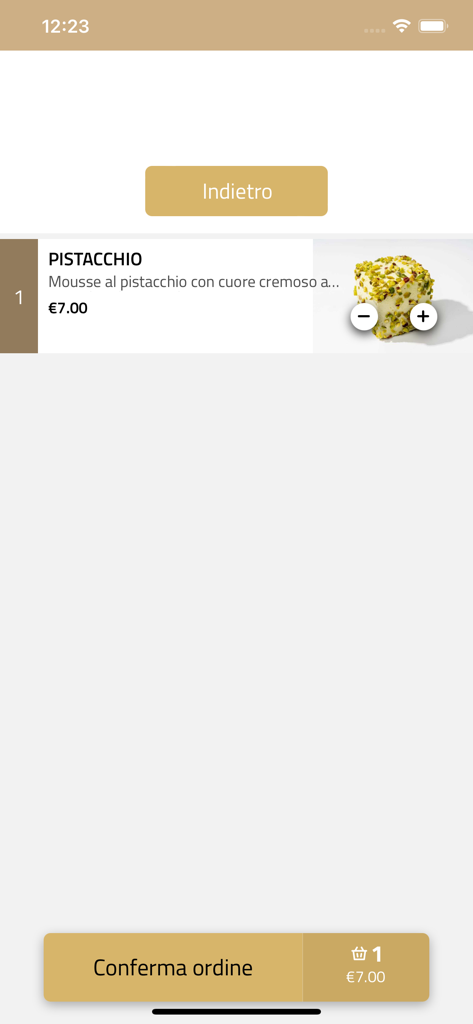 Schermata di riepilogo dell'ordine per un dessert di mousse al pistacchio sull'app mobile Found Restaurant