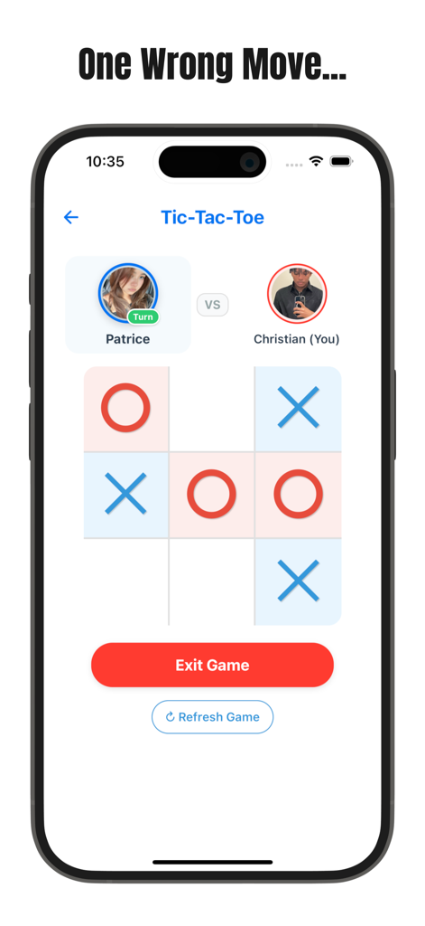 Pandu – Make Friends and Play - 두 사용자 간의 틱택토 게임을 보여주는 Pandu 앱 인터페이스