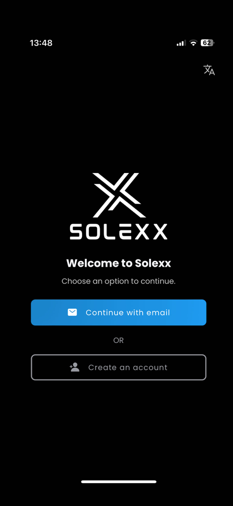 Solexx - Solexx Mobile App Willkommensbildschirm mit Optionen zur Anmeldung per E-Mail oder zur Erstellung eines neuen Kontos